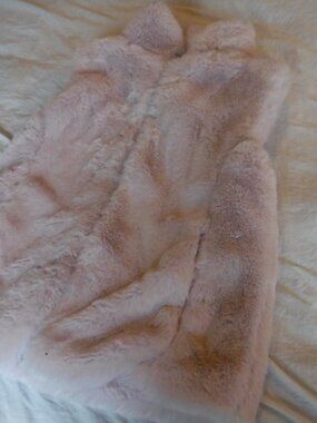 Forever 21 Faux Fur Pink Vest Womens Size Small New With Tags